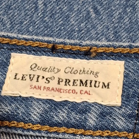 Levi's Wedgie Blue Denim Straight Tapered Leg Distressed Jeans Women Size 24 - Picture 2 of 16